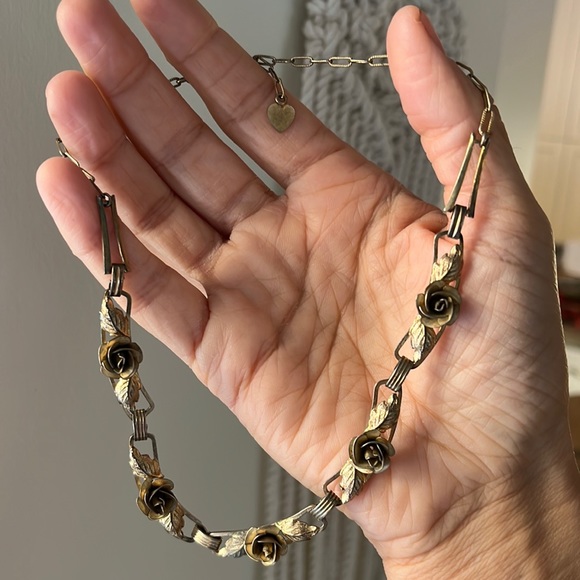 Vintage Jewelry - Bond Boyd gold tone sterling necklace